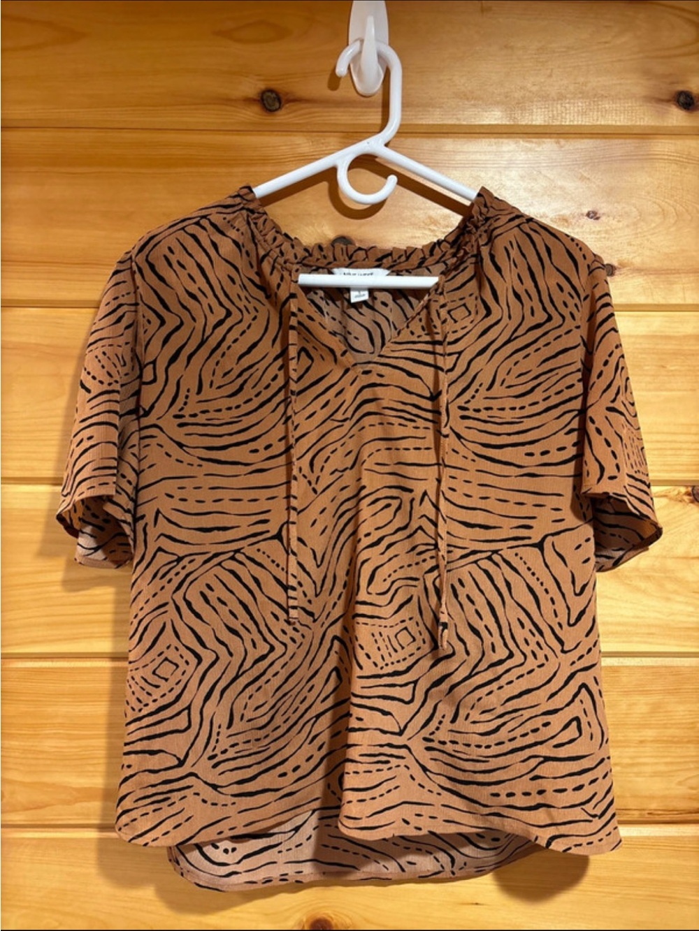 Nine West Rust Brown Short-Sleeve Patterned Blouse